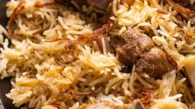 डिनर हो या लंच ट्राई करें मटन यखनी पुलाव रेसिपी ( Mutton Yakhni Pulav Recipe )