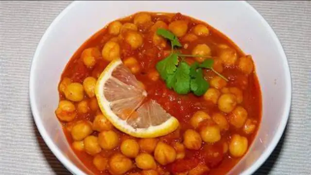 ईजी चना मसाला रेसिपी (Easy Chana Masala Recipe In Hindi)